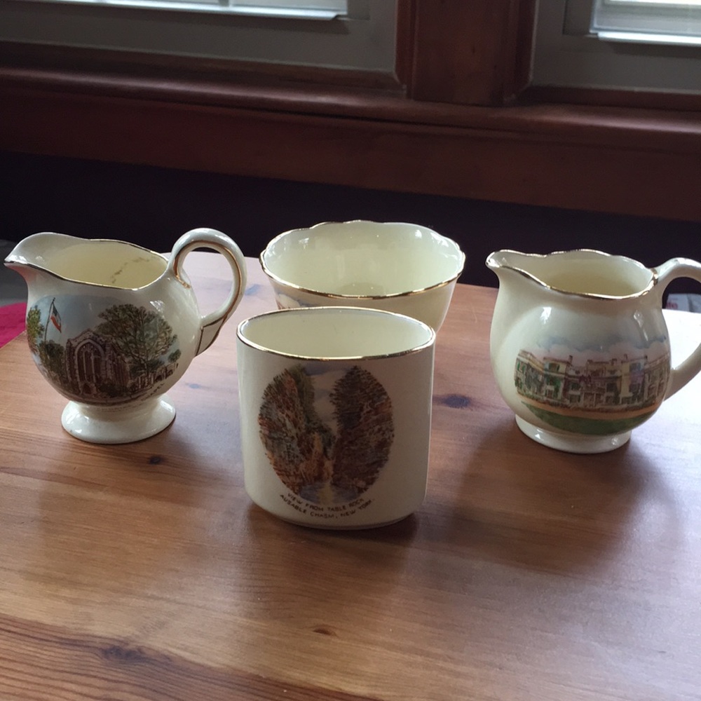 4 Crown Devon China pieces